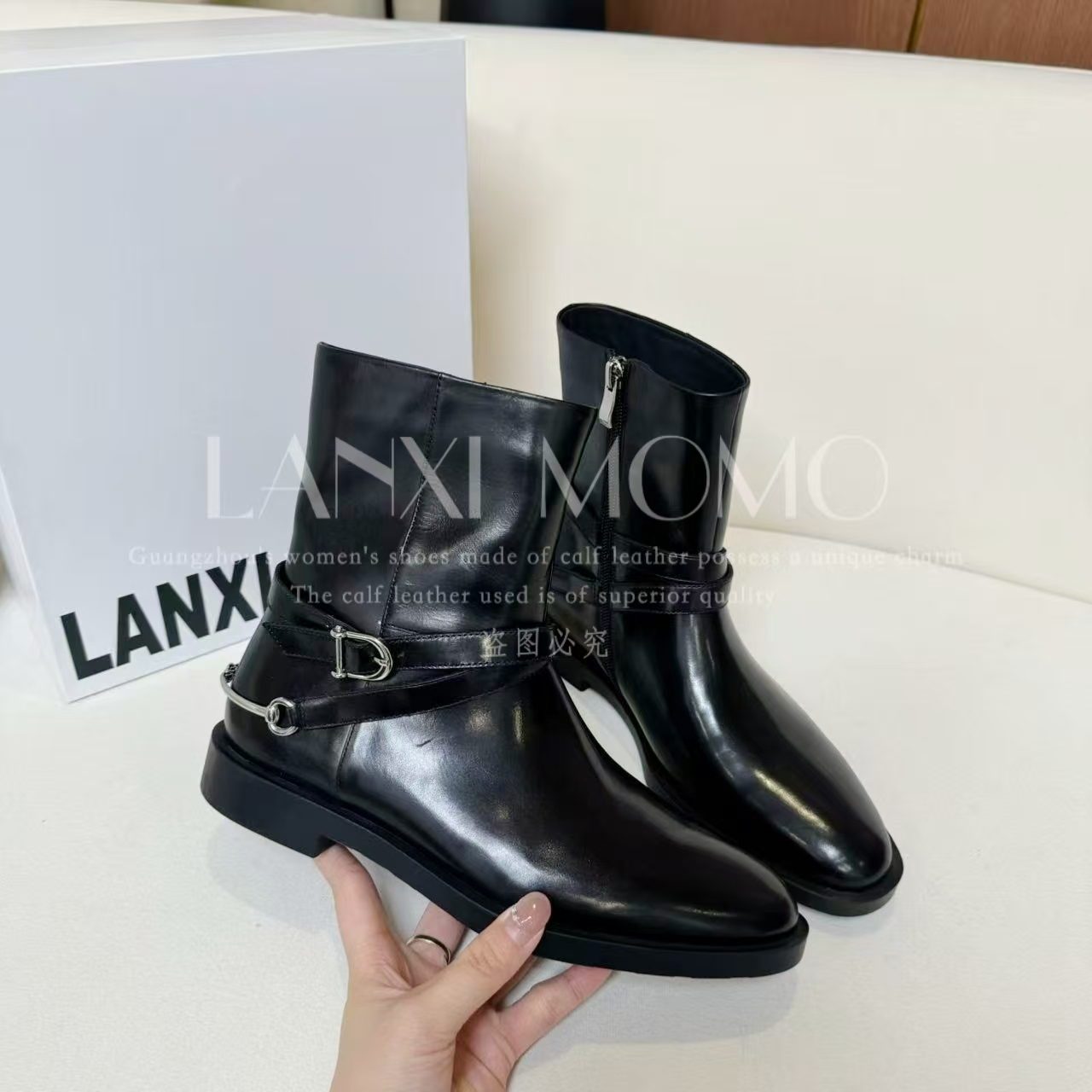  【LANXI  MOMO】时尚百搭女士黑色秋冬尖头英伦短靴25XZ828LX