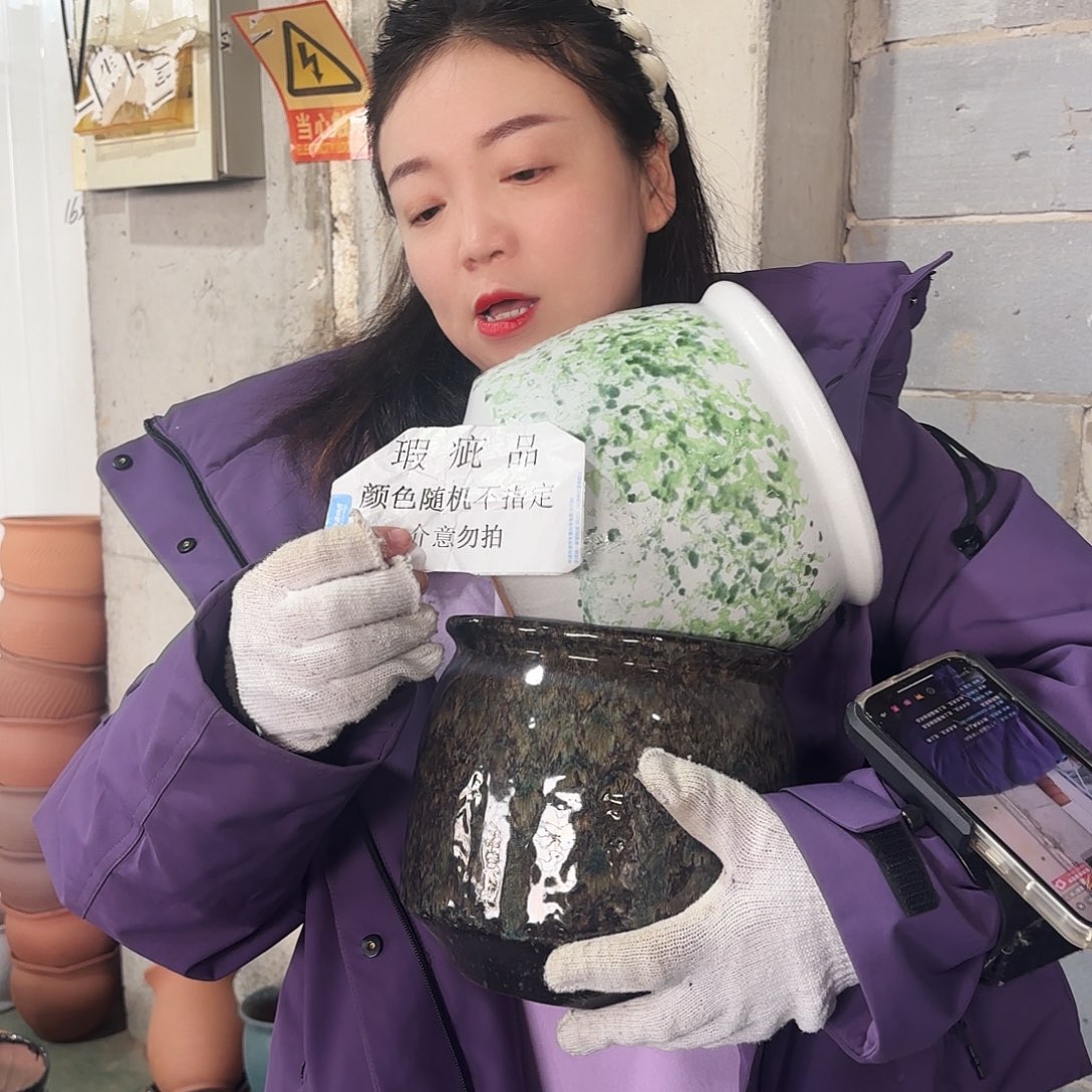 瑕疵两个高21/19红陶