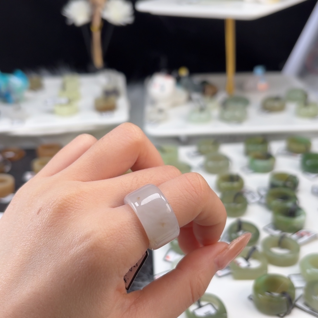 和田玉未镶嵌戒指o92桂花直切16.7