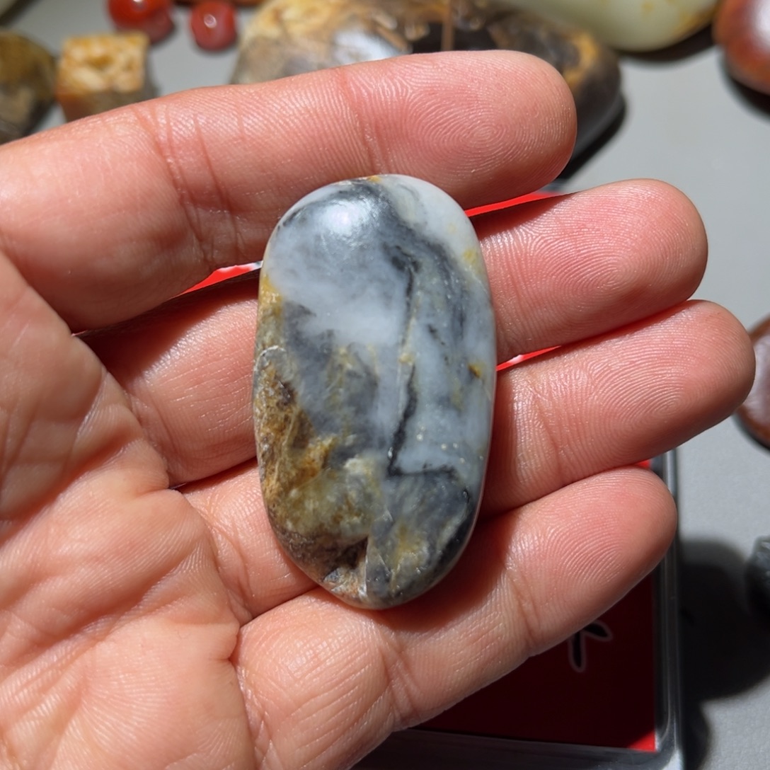 和田玉（子料）未镶嵌挂件