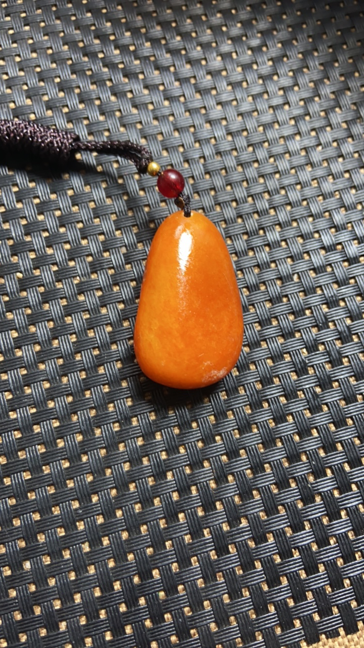 和田玉吊坠未镶嵌01055