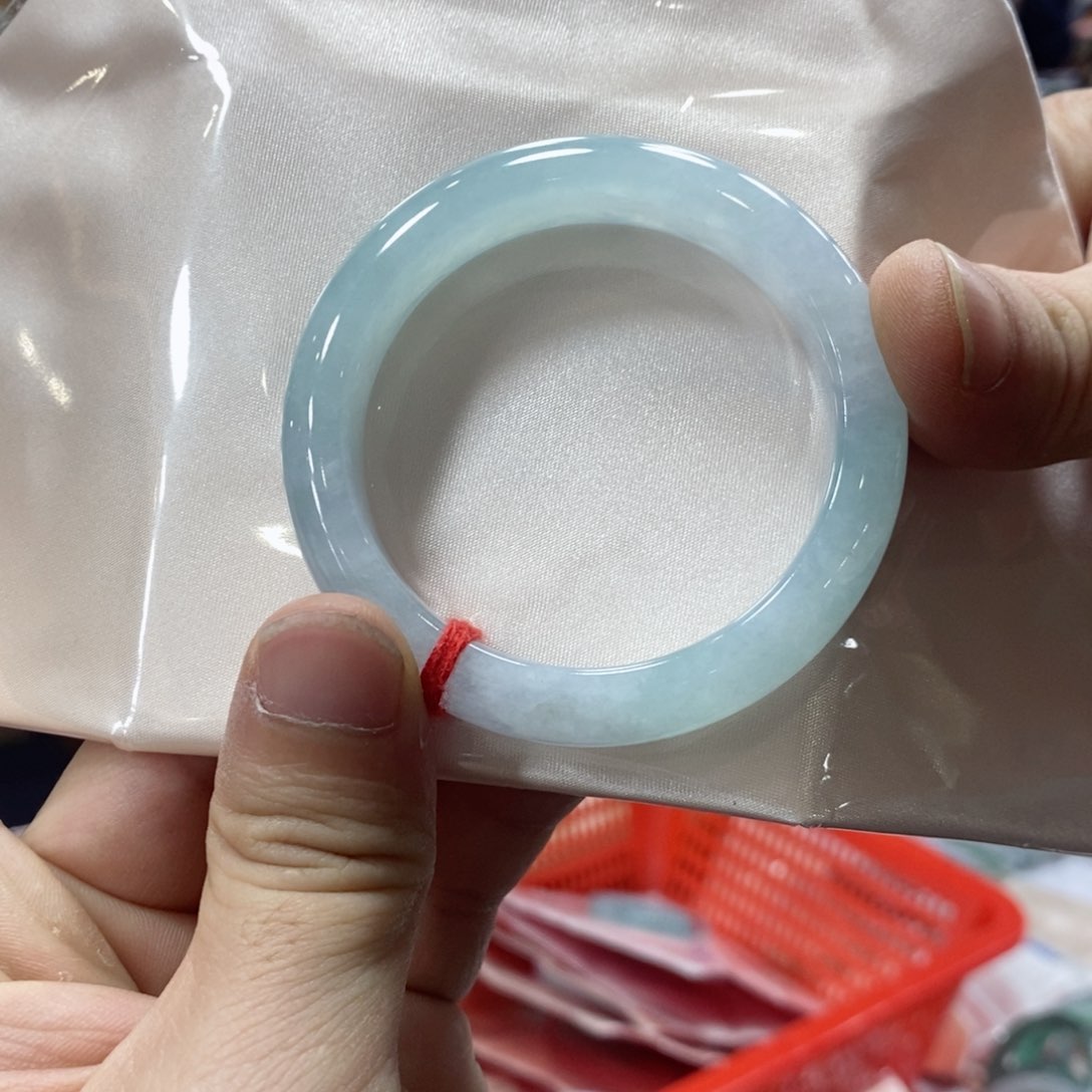 未镶嵌手镯翡翠翡翠