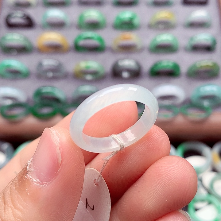 翡翠未镶嵌戒指17/18号