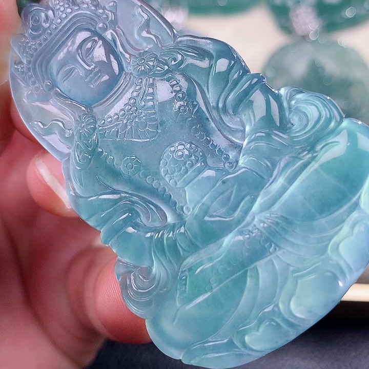 【闪购商品】翡翠颈饰未镶嵌天然翡翠