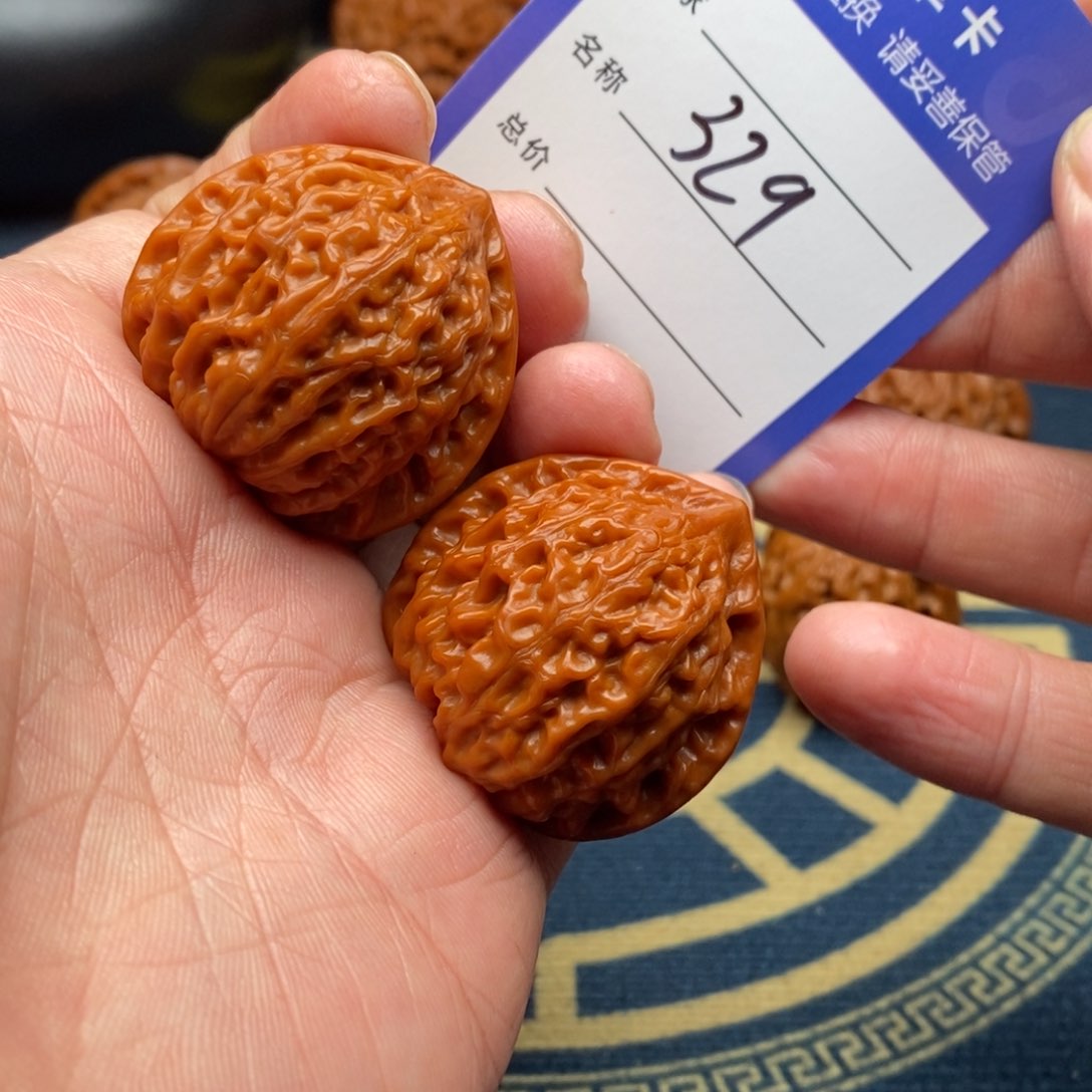 文玩核桃把件金牛37