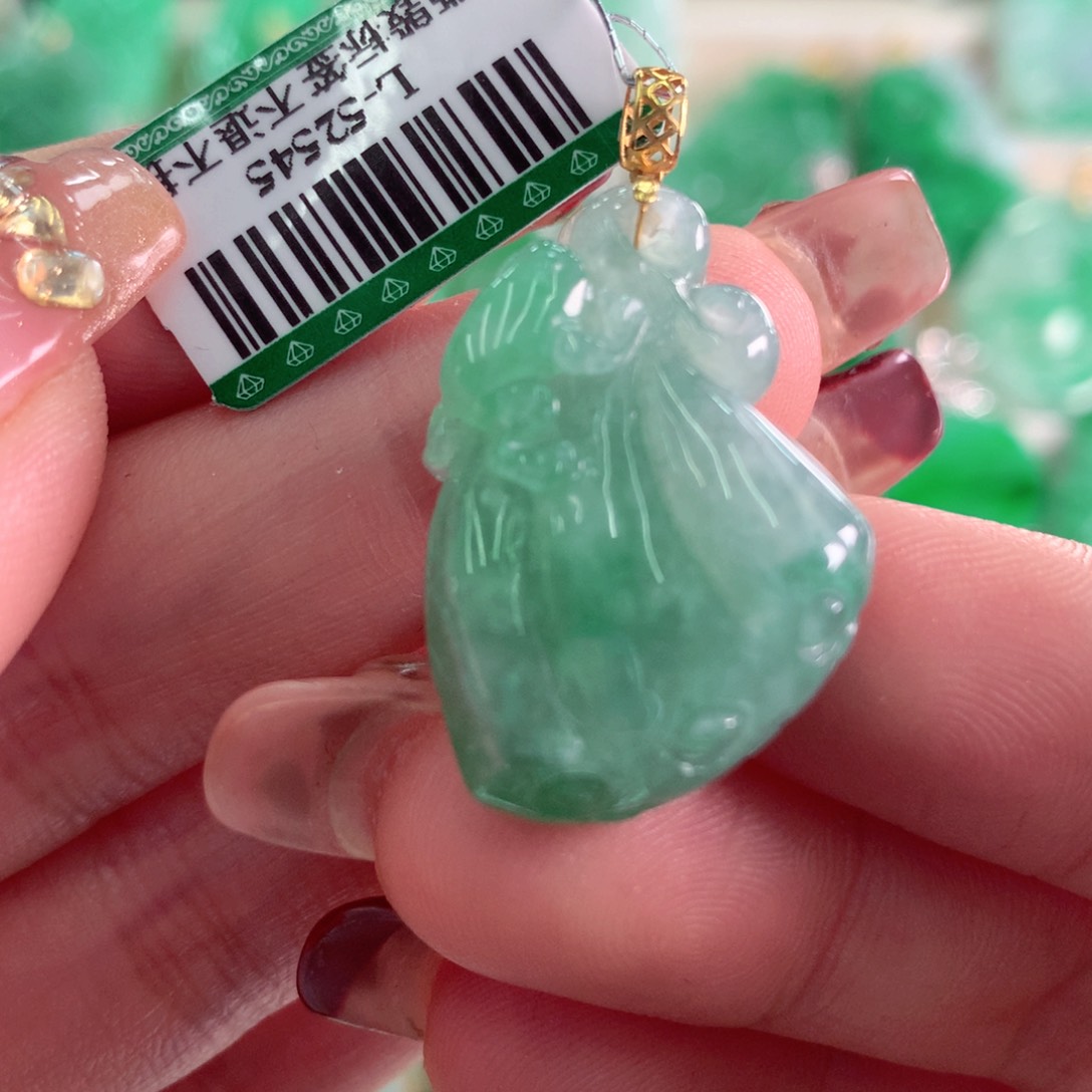 翡翠吊坠(不含链)18K金镶嵌