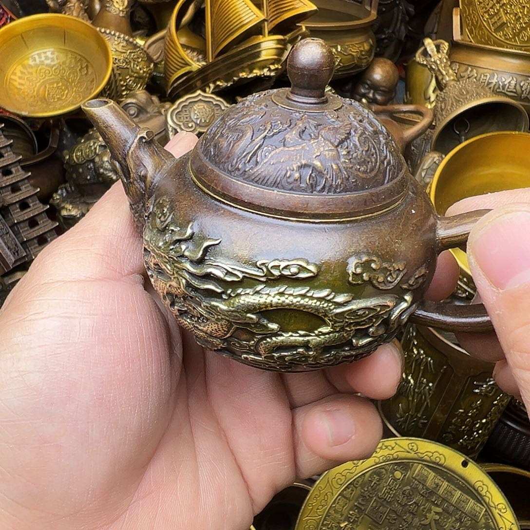 精品铜器，精美文玩