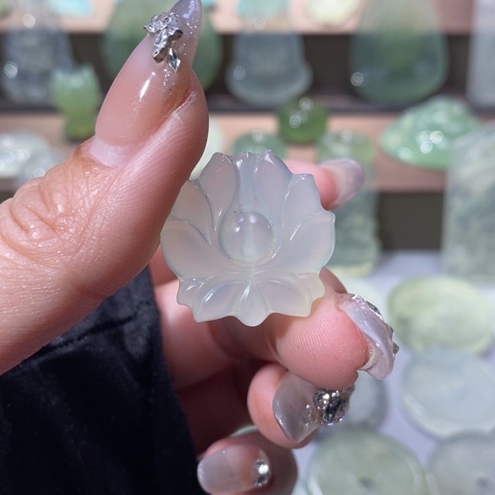 岫玉吊坠未镶嵌吊坠