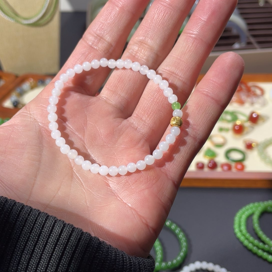 和田玉手链未镶嵌