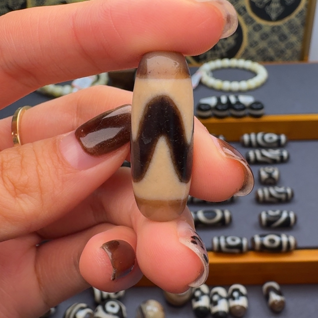 1***6玛瑙/玉髓未镶嵌颈饰