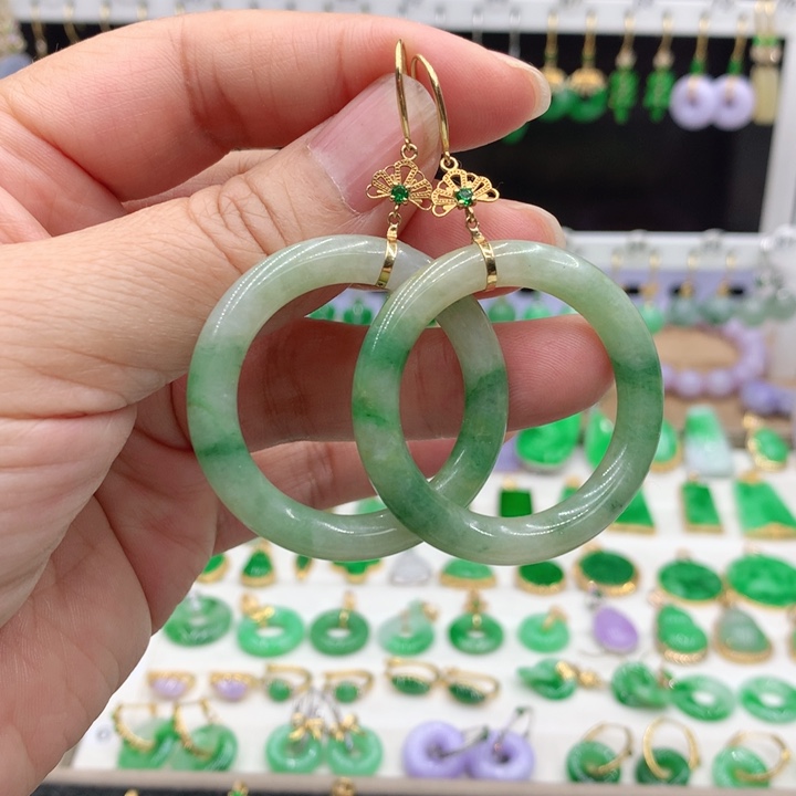 翡翠18K金镶嵌耳饰