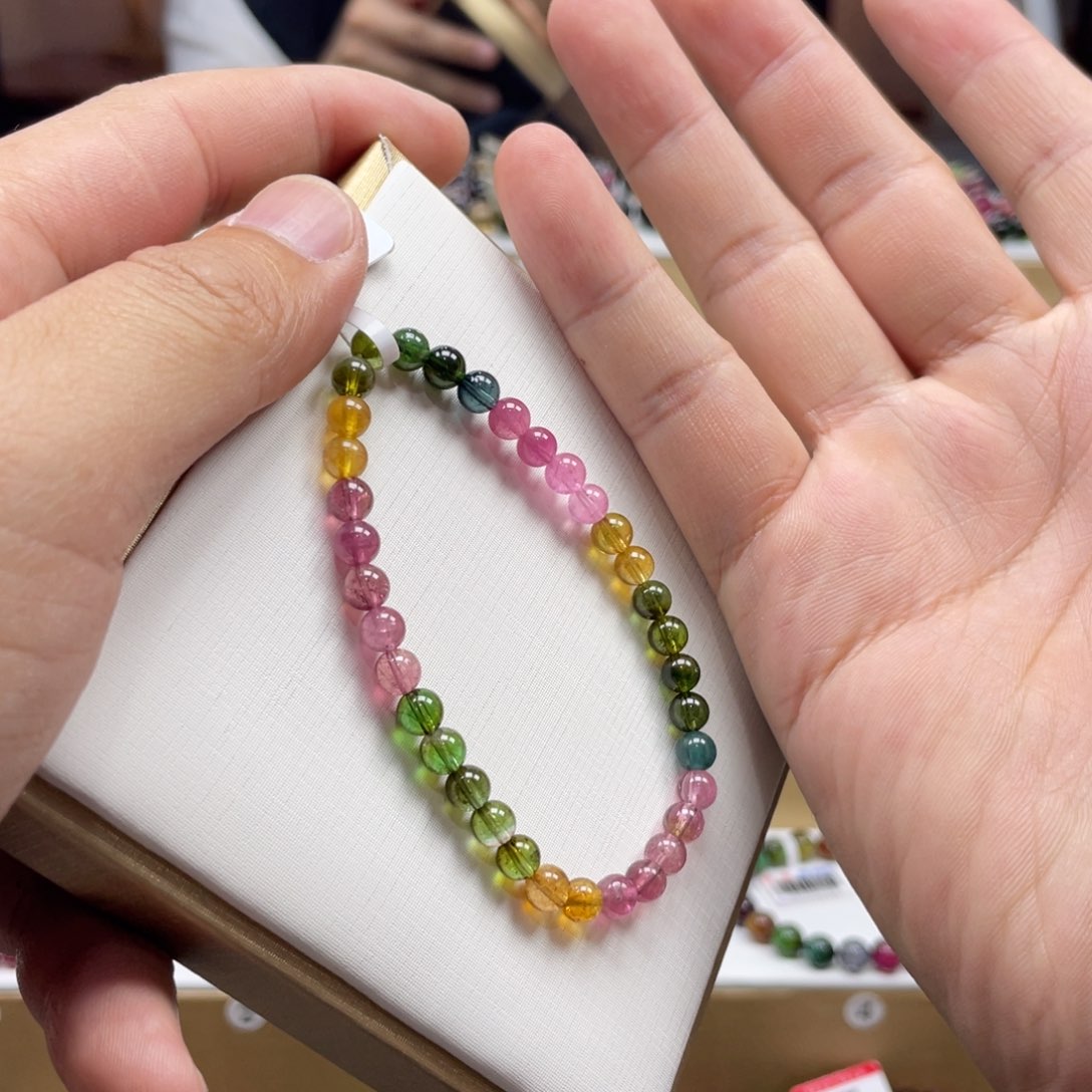 手串未镶嵌碧玺5.3mm.mmmmmmmm