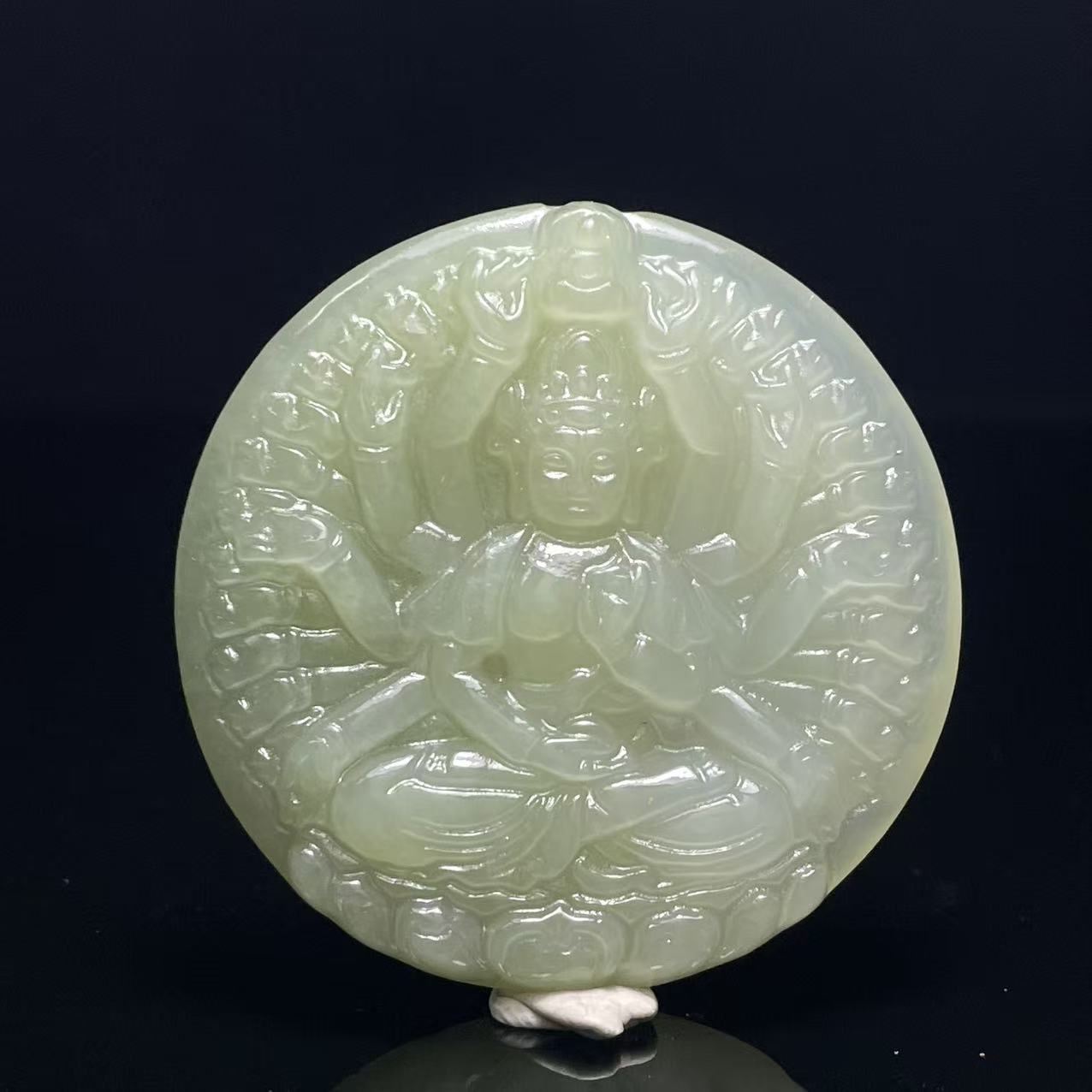 A748  和田玉  LJ3912551