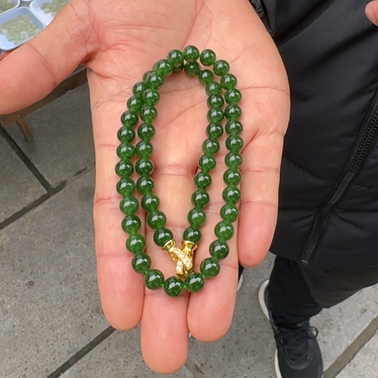 颈饰未镶嵌和田玉卡8