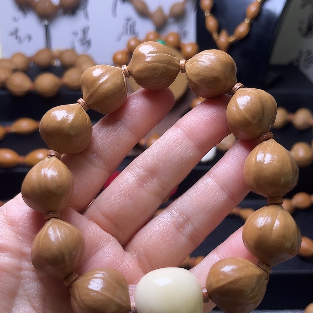 橄榄核手串梅林蒜头19.21微微微瑕