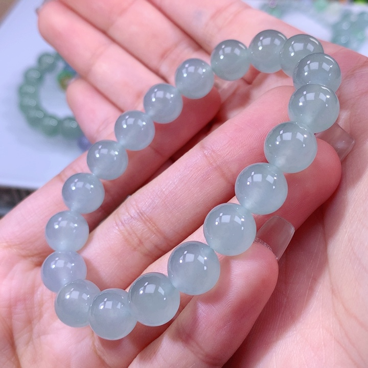 翡翠手链未镶嵌翡翠