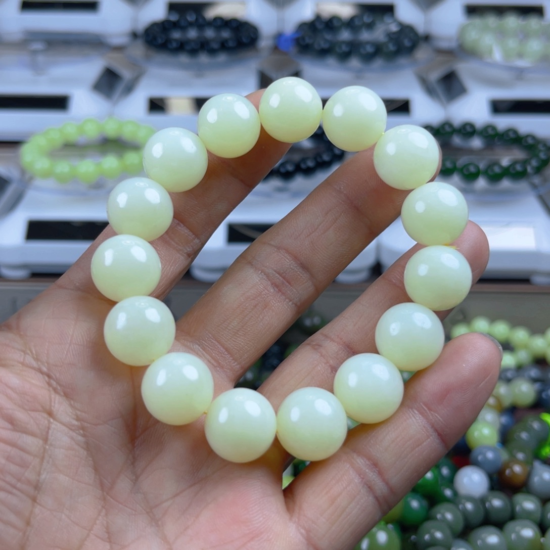 和田玉手链未镶嵌