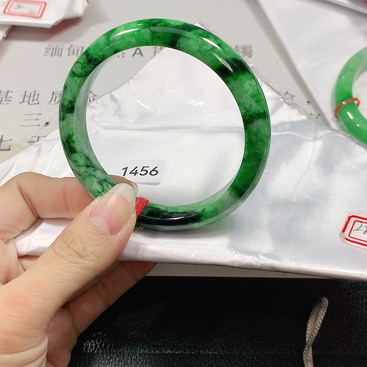 翡翠手镯未镶嵌V*l天然翡翠手镯59.1