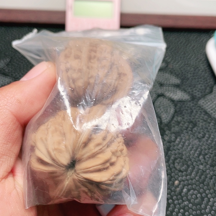 文玩核桃吊坠呵*四座楼