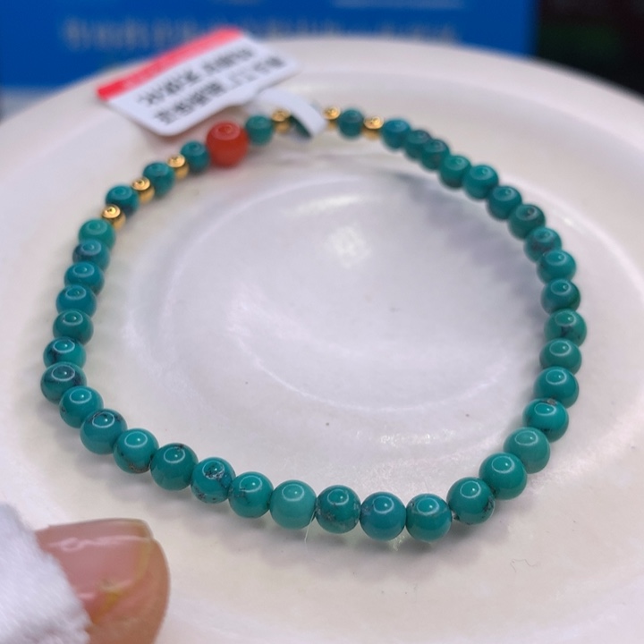 绿松石配饰未镶嵌