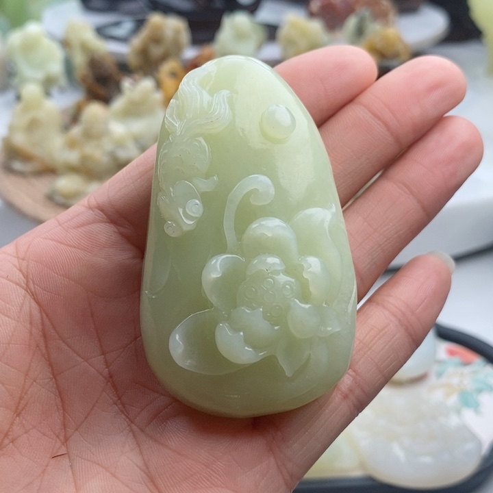 和田玉和田手把件未镶嵌開**心