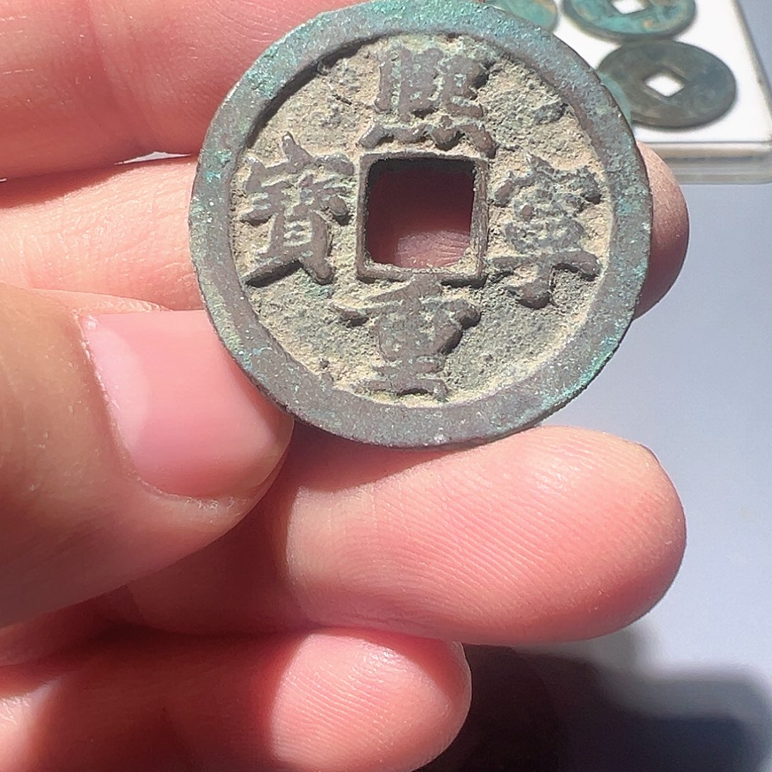 现代工艺品，非文物25号竞价品