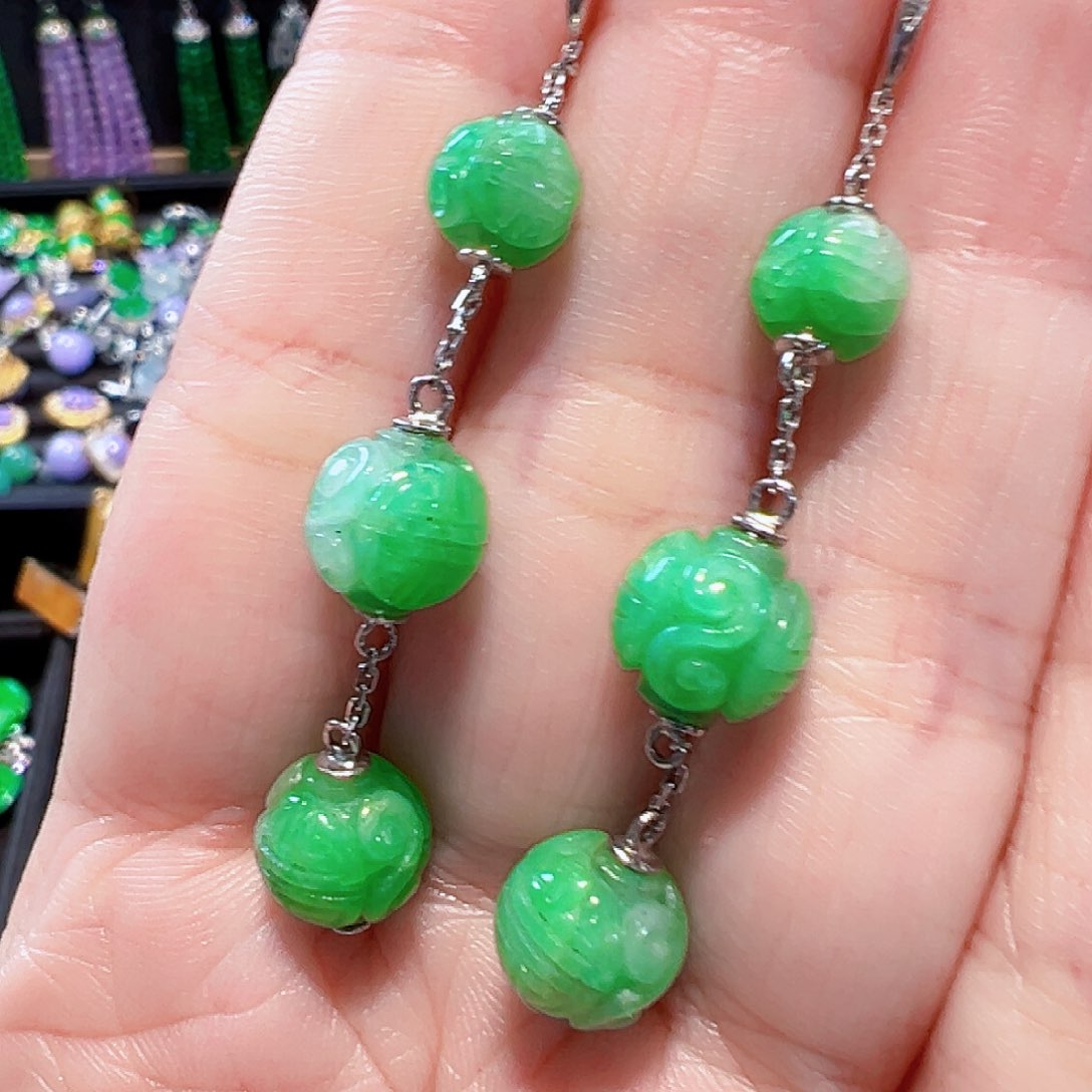 翡翠耳饰18K金镶嵌签收后24小时鉴赏期