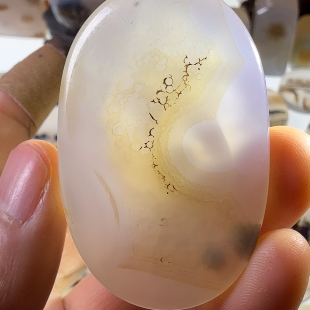 玛瑙/玉髓未镶嵌珠宝半成品