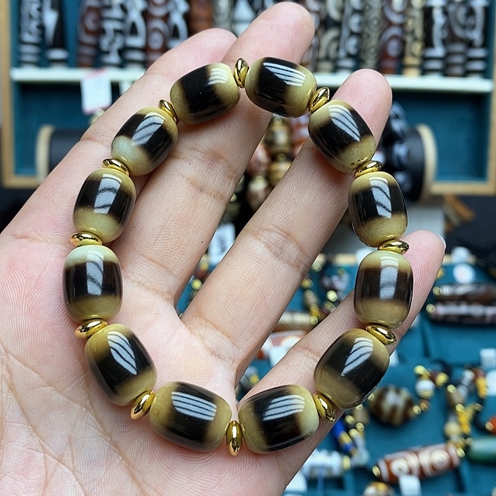 玛瑙/玉髓颈饰合金