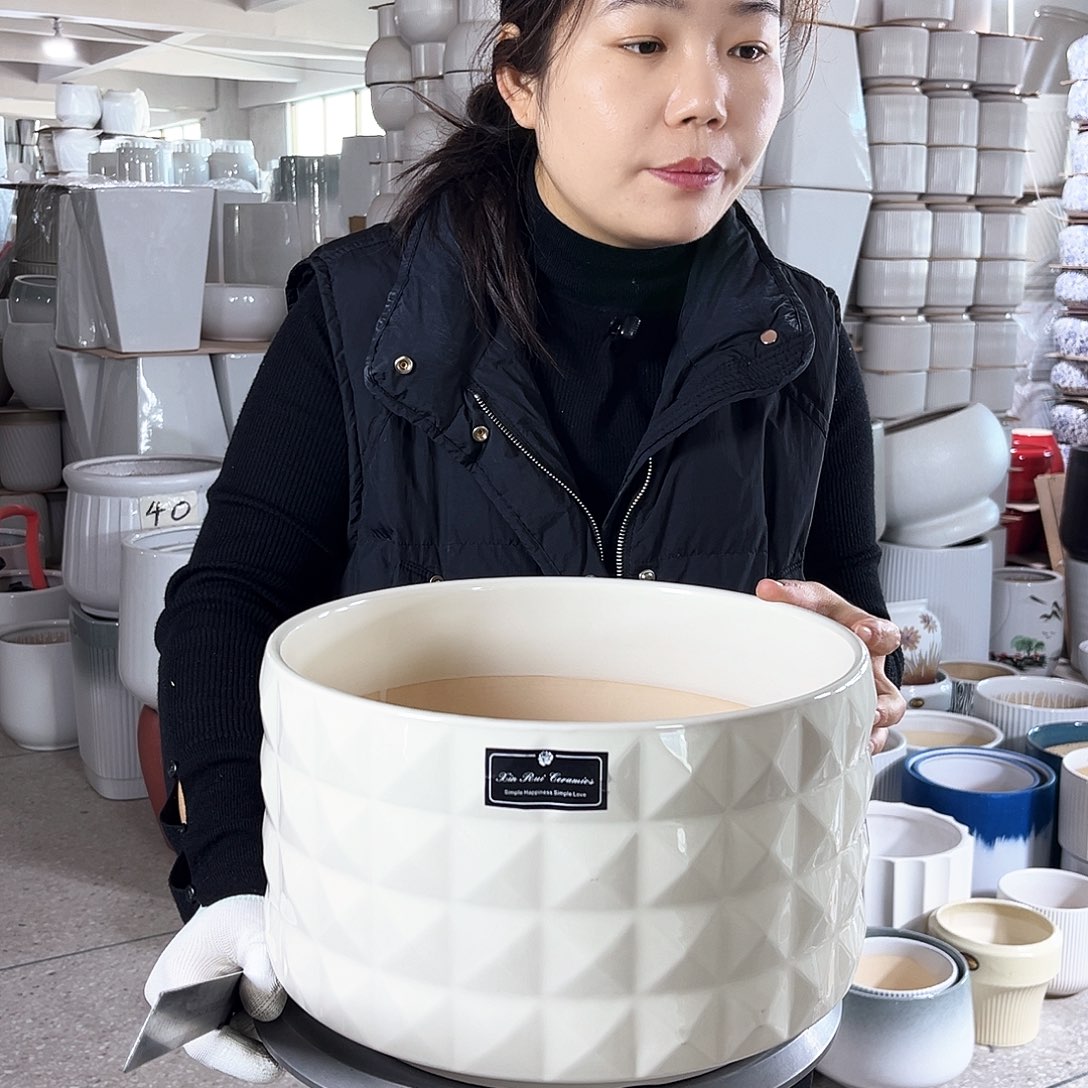 陶瓷口径29.5-18。奶油