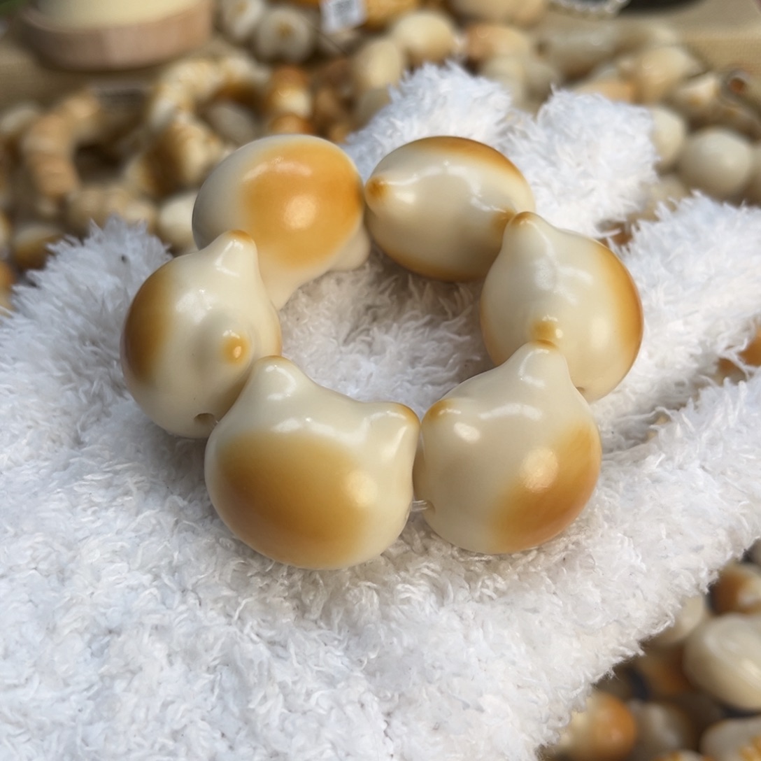 菩提根/象牙果吊坠12.20.28暹罗猫头卡28微瑕