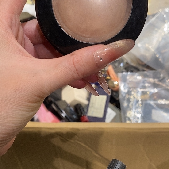 青***王花岗石铁合金中古香水沐浴露持久留