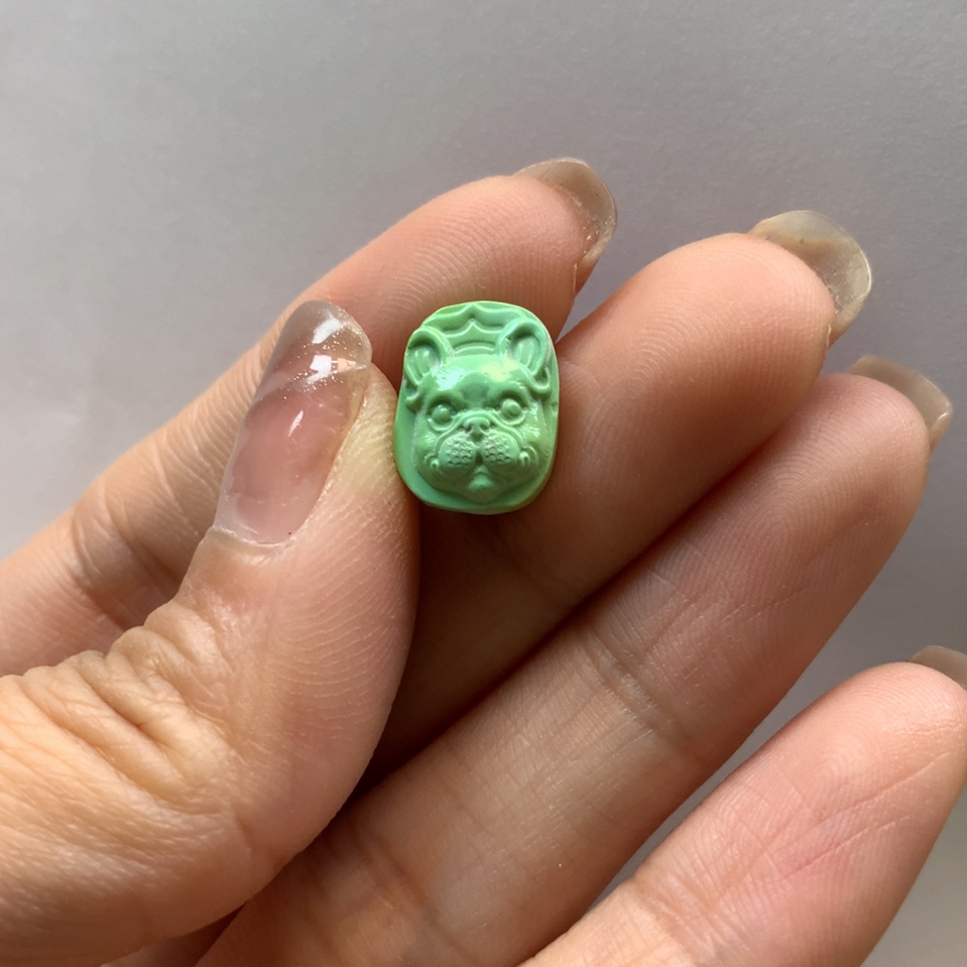 绿松石配饰未镶嵌