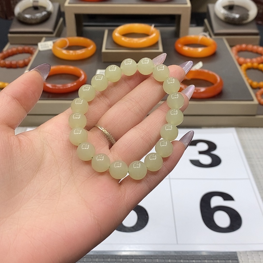 石英质玉未镶嵌手链