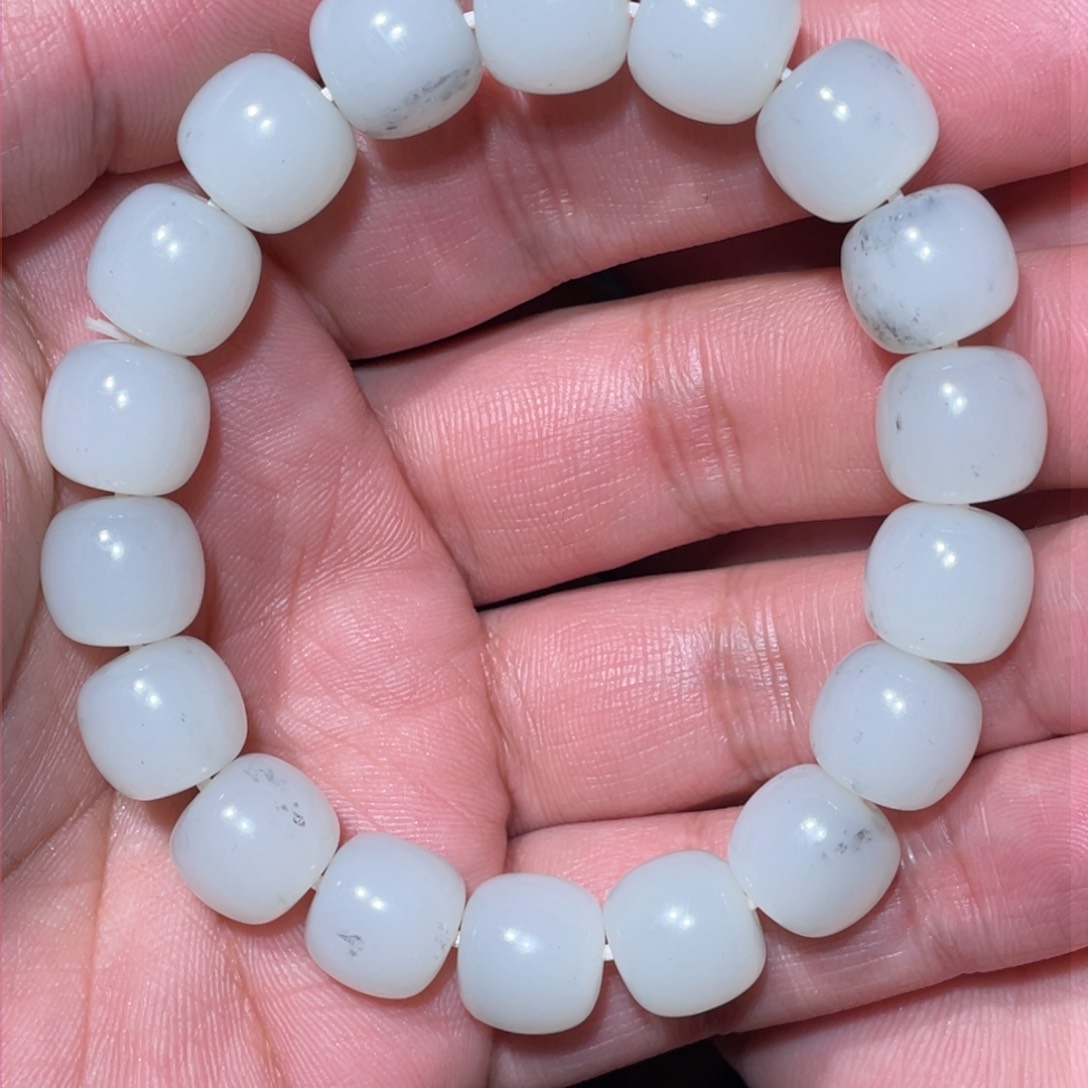 和田玉手串未镶嵌江*