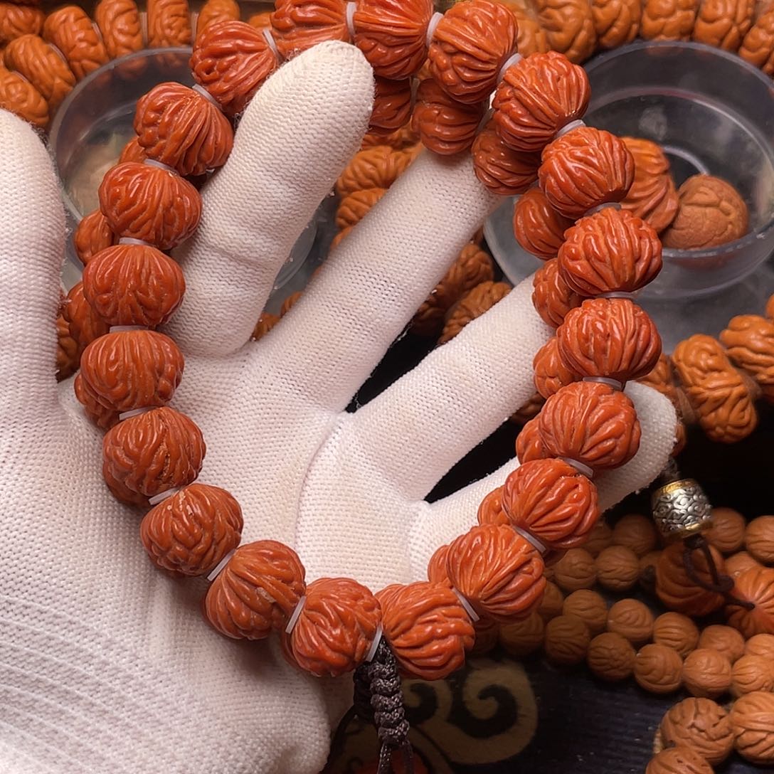 桃核把件红魔金蟾手持