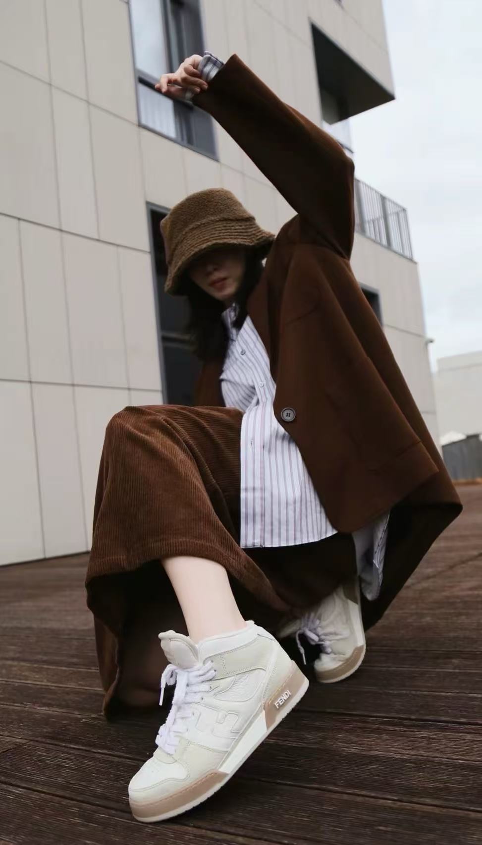 未拆封 FENDI/芬迪 情侣板鞋真皮小白鞋休闲运动鞋Match男女款