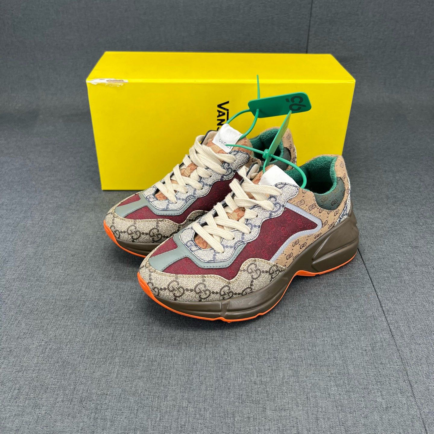 99新 GUCCI/古驰 gucci Rhyton 红色 码数 35.5 原盒