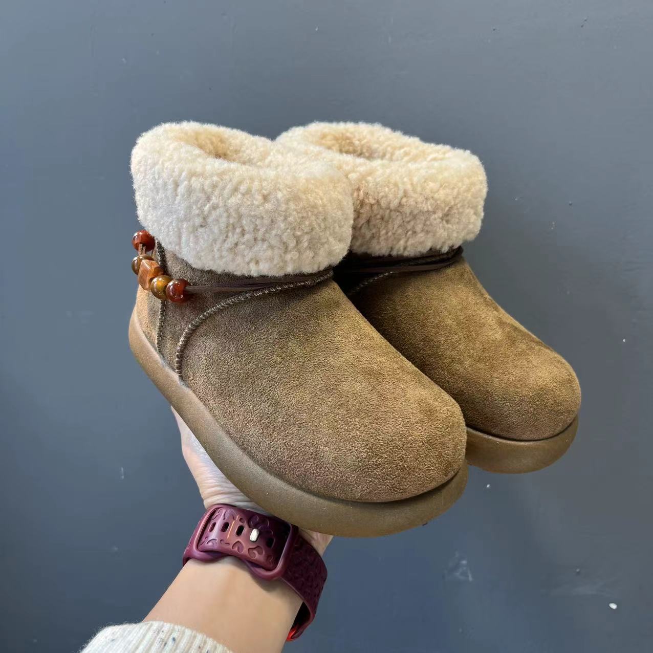 2025绒皮儿童雪地靴加厚男女童棉鞋套脚（追求完美慎拍）