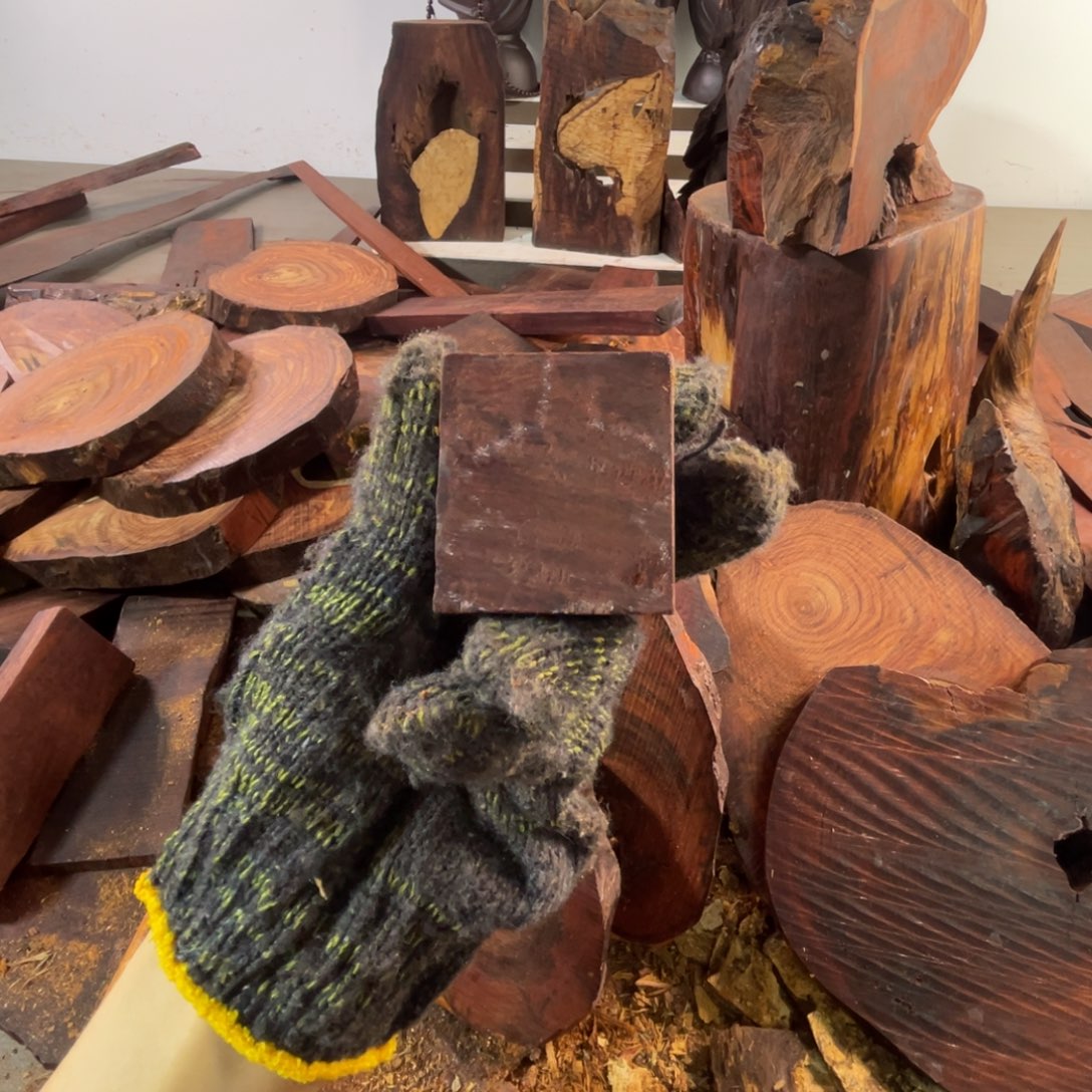 檀香紫檀（小叶紫檀）印度小叶紫檀