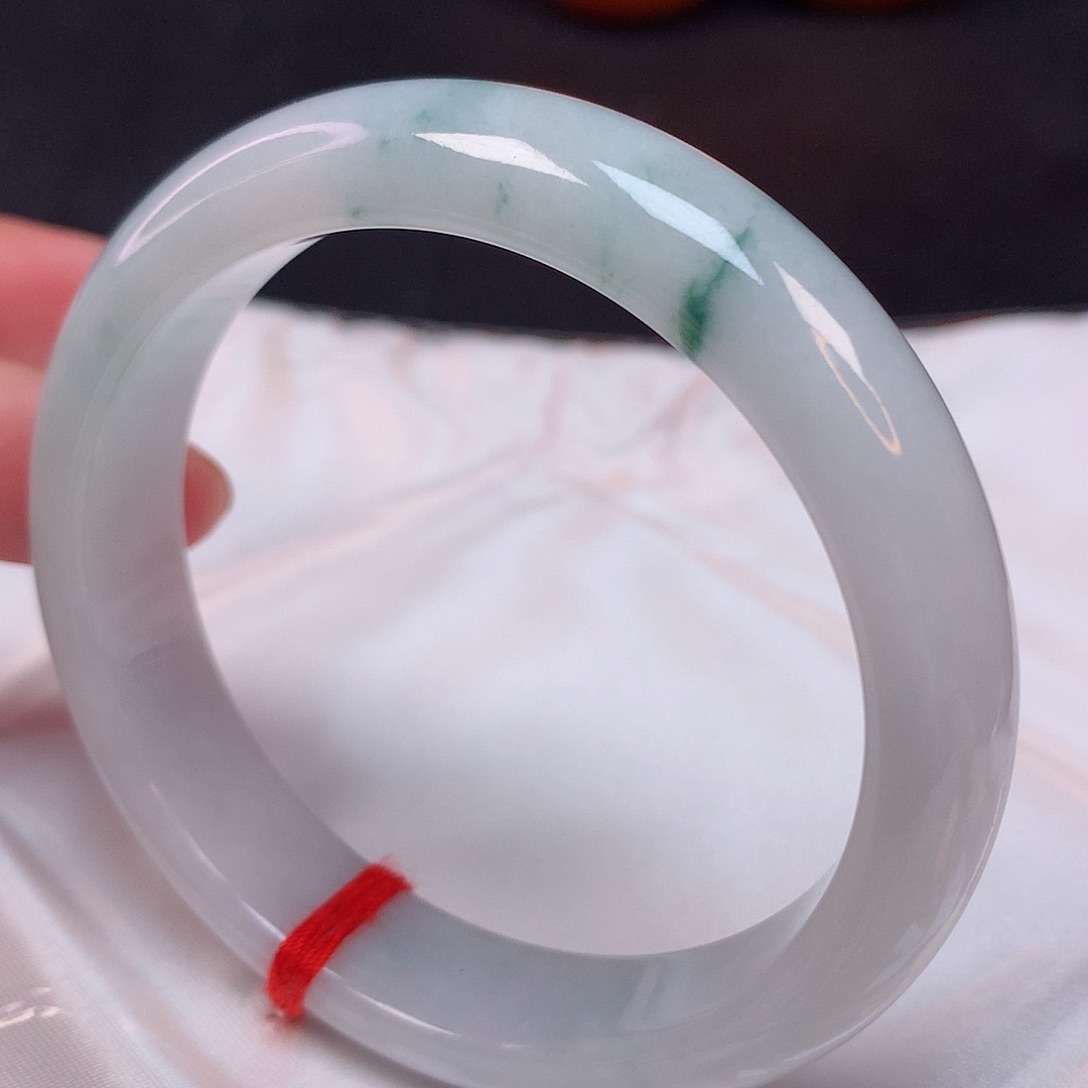 翡翠手镯未镶嵌56 翡翠手镯