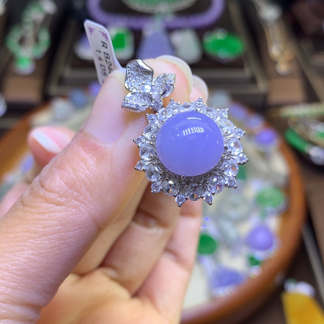 翡翠颈饰银S925镶嵌翡翠