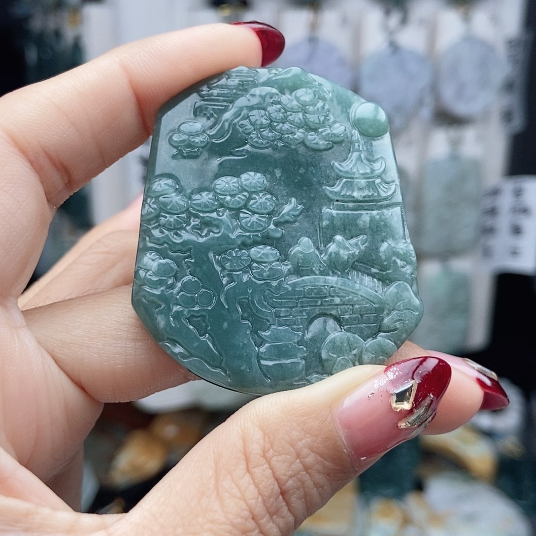 翡翠颈饰14K金镶嵌翡翠