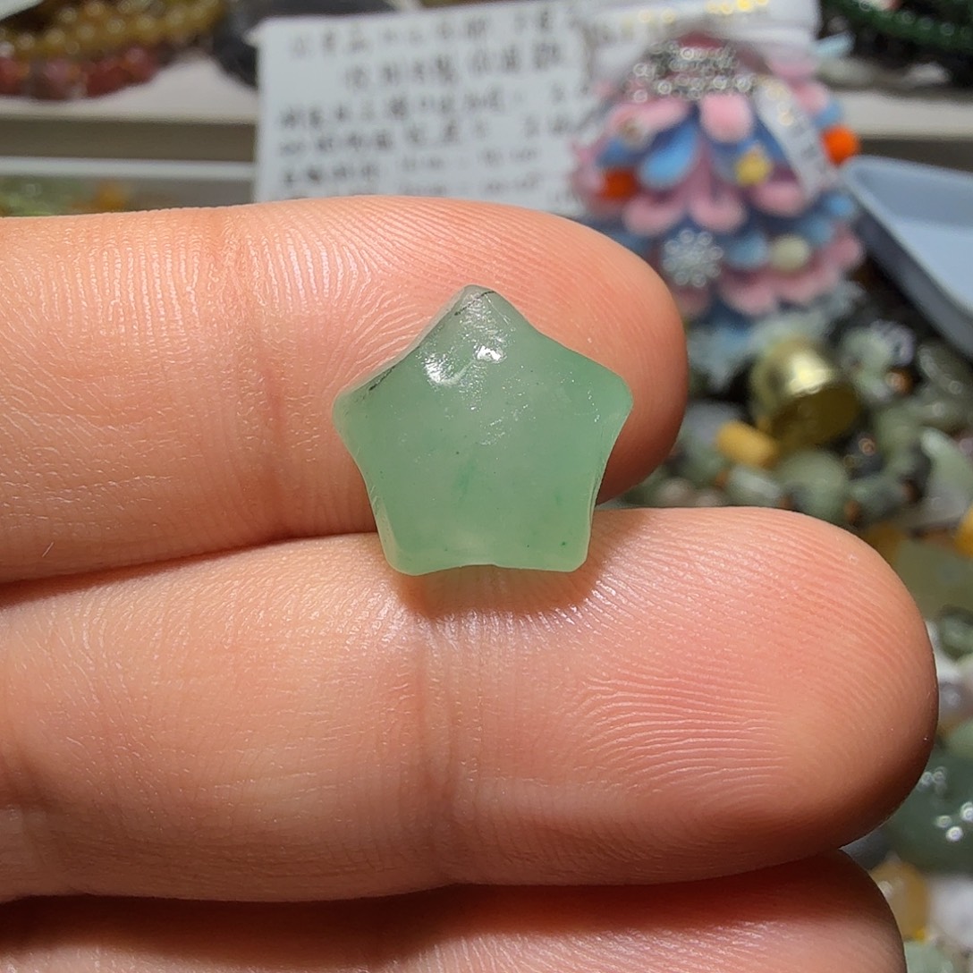 和田玉未镶嵌珠宝奇石