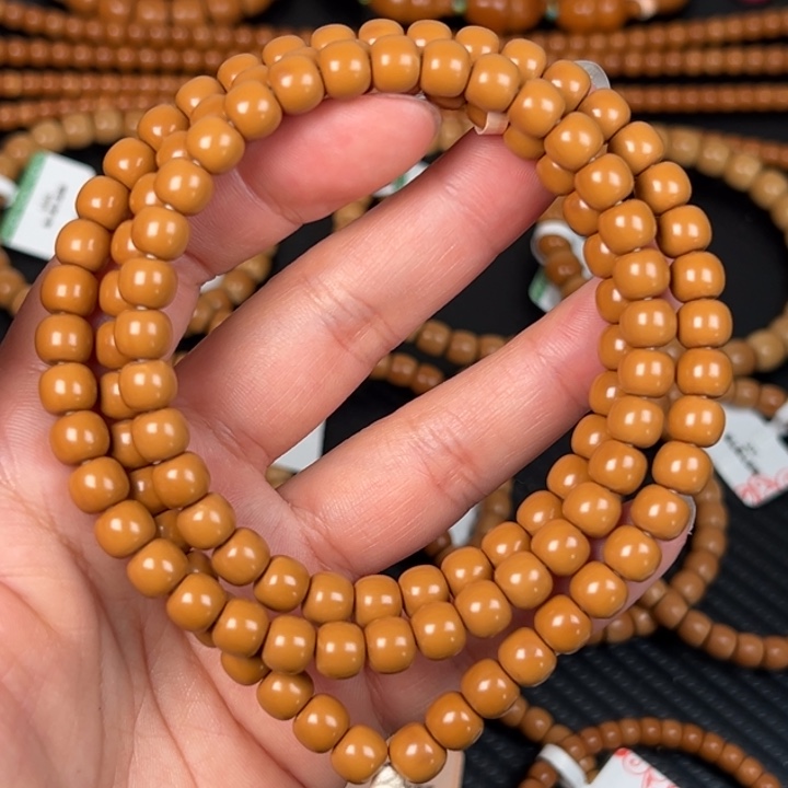 橄榄核把件橄榄核尖0.74极限弧挂脖