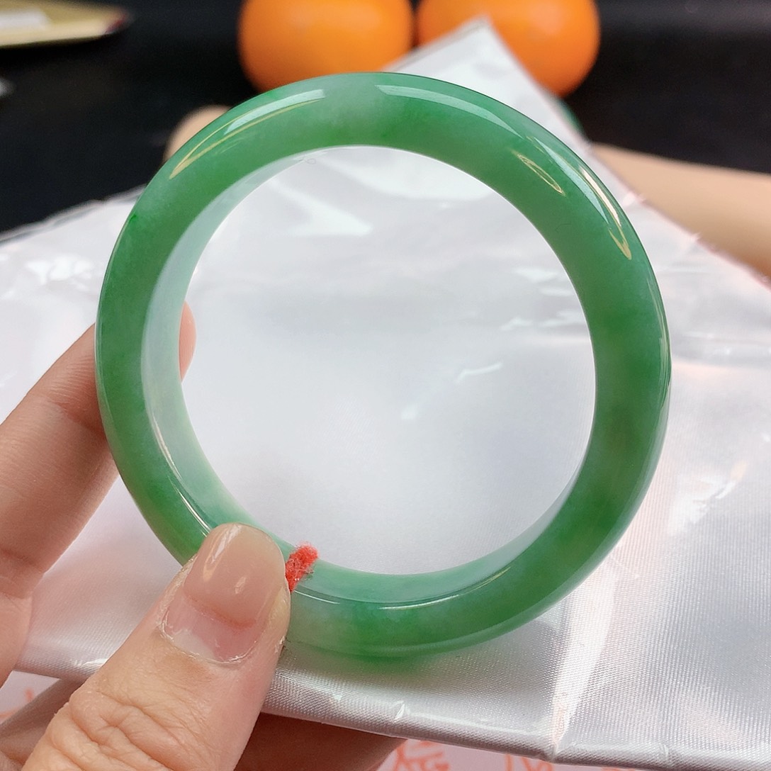 翡翠手镯未镶嵌54圈2245