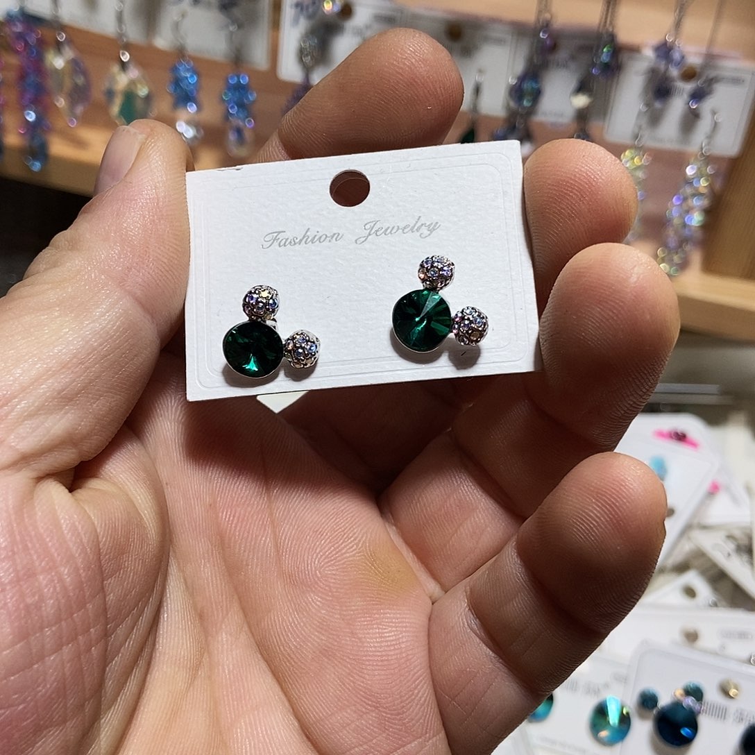 锆石纯铜合金耳钉