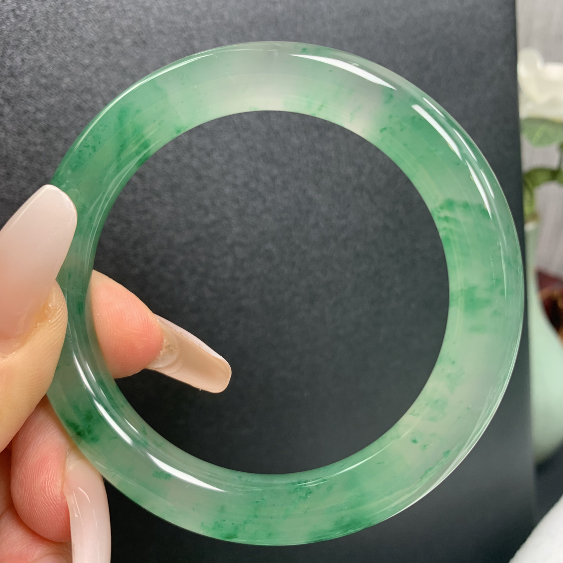 玻璃光透手冰阳绿非洲翠手镯