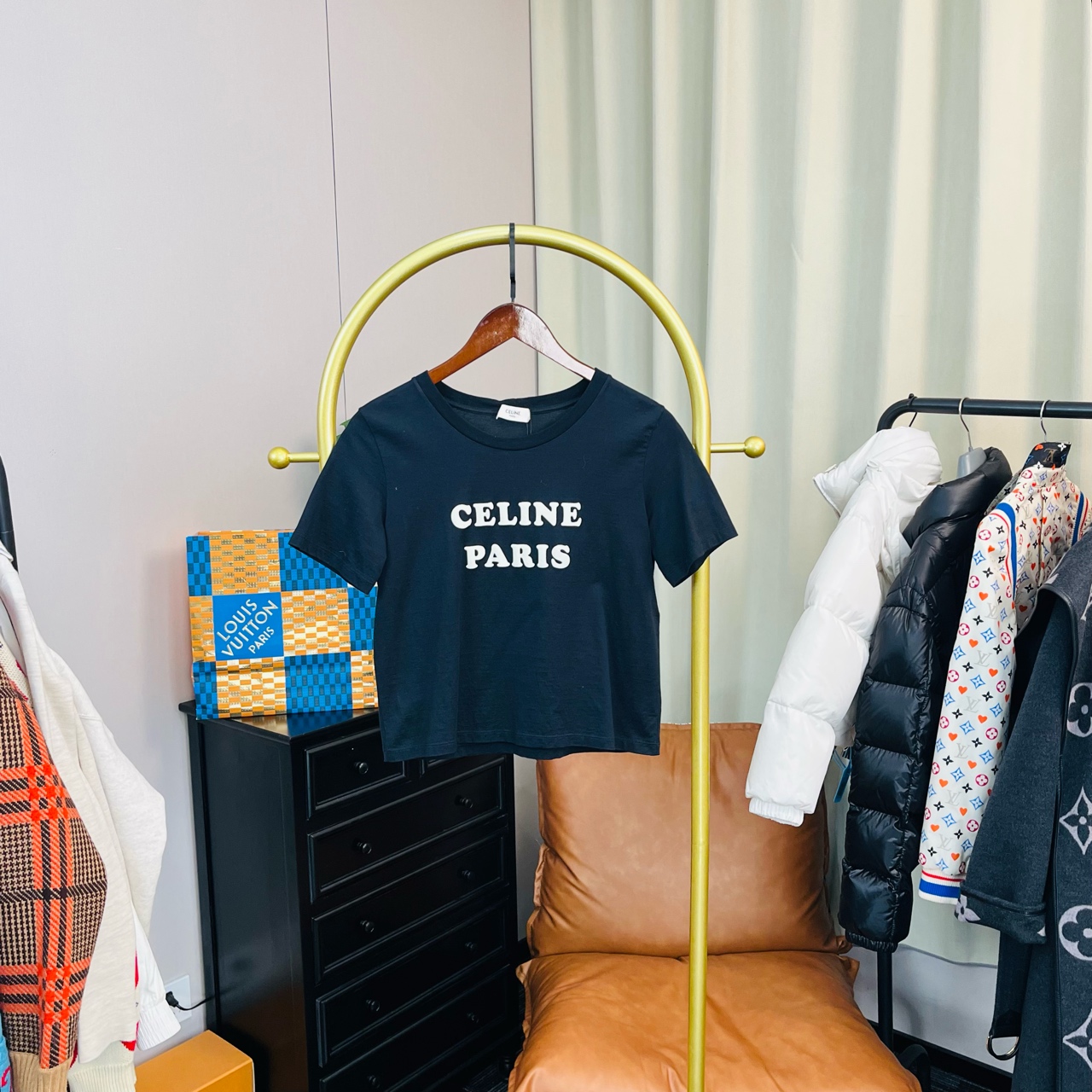 99新 Celine/思琳 黑色胸前logo短袖 M码 99新