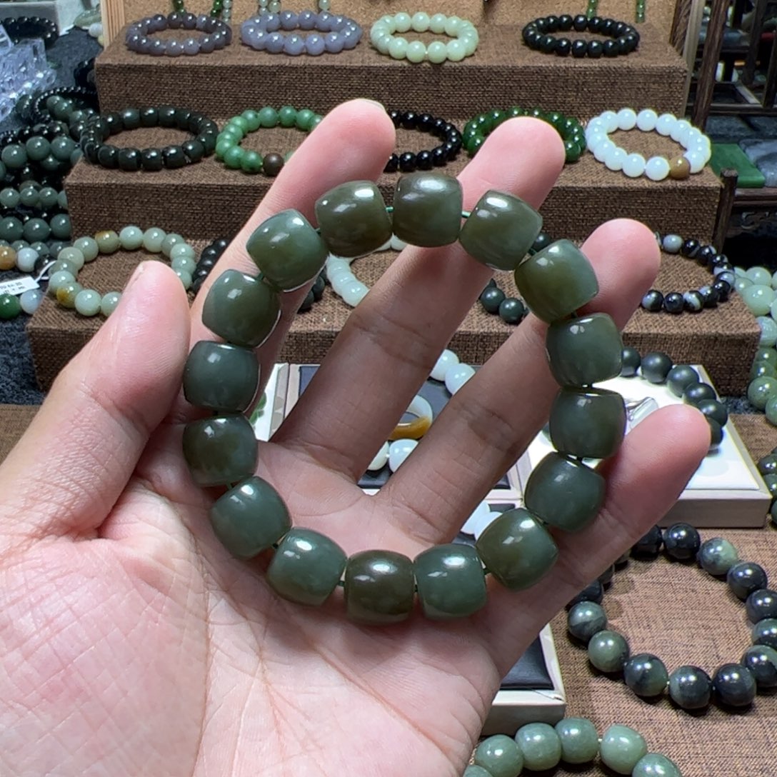 未镶嵌手链和田玉